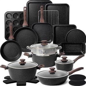 Kikcoin – Ensemble de 31 ustensiles de cuisine antiadhésifs <span class=keywords><strong>en</strong></span> <span class=keywords><strong>aluminium</strong></span> et acier au carbone, avec poêle grill, <span class=keywords><strong>casserole</strong></span>, plaque de cuisson et couvercles <span class=keywords><strong>en</strong></span> verre noir - Product Image 1