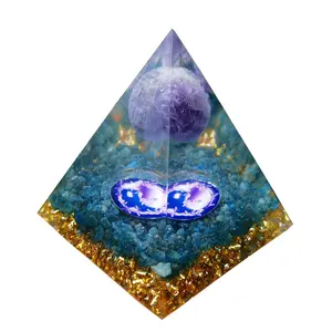 Natural Crystal Chips Resin Pyramid 6-7 cm Blue Apatite rough stone pyramid with Amethyst Ball Chakra Healing Energy 100-200 g