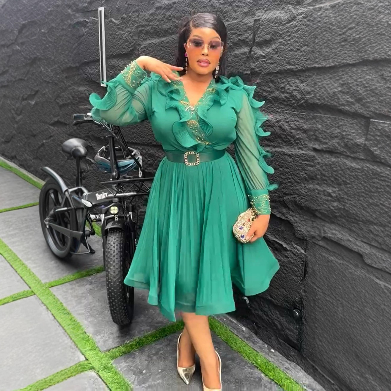 Buy In Bulk Ladies Flounce Chiffon Dress Anti-Static Breathable Fabric |  Alibaba.com