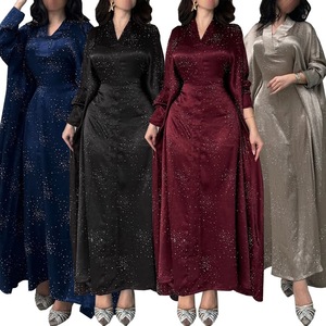 Vestido Elegante, Sencillo y Hermoso con Estrellas Brillantes, Cuello en V, Manga Larga, Falda Larga Suave - Product Image 1