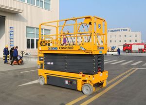Équipement de levage XCM G XG1612HD, plateforme élévatrice à ciseaux hydraulique de 16 m, en vente en Australie - Product Image 2