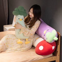 Coussin corporel long en coton en forme de légumes (carotte, aubergine, champignon) en peluche douce pour dormir, décorer le lit et comme cadeau