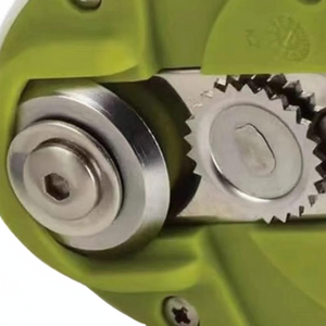 ที่เปิดเบียร์กระป๋องขนาดเล็กพกพาสะดวกอุปกรณ์ครัวขนาดเล็กพกพาสะดวกบิดได้ง่ายเพื่อความปลอดภัยในการปล่อยสแตนเลสร้อน - Product Image 1