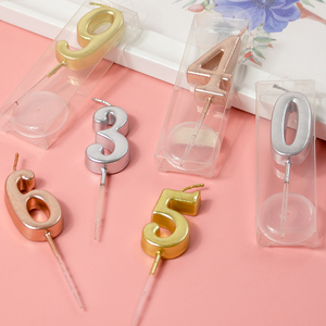 Vente en gros de bougies à gâteau dorées numéro de bougie d'anniversaire 0-9 pour les fêtes - Product Image 4