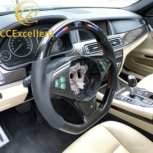 Volant en Fibre de Carbone Forme et Couleur Personnalisées CCExcellent pour BMW E60 E63 avec Garniture et Cuir Perforé - Product Image 2