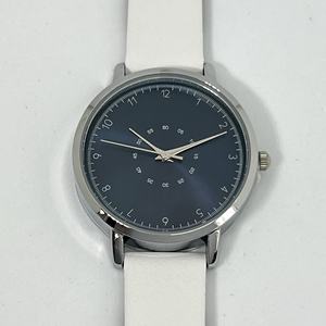 Reloj de cuarzo con esfera de aleación para mujer, nueva correa de cuero de Color caramelo con clase para mujer, estilo informal - Product Image 2