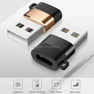 Adaptateur pratique portable avec crochet prend en charge la charge et la transmission de données convertisseur d'interface universel de type c usb vers type c - Product Image 4