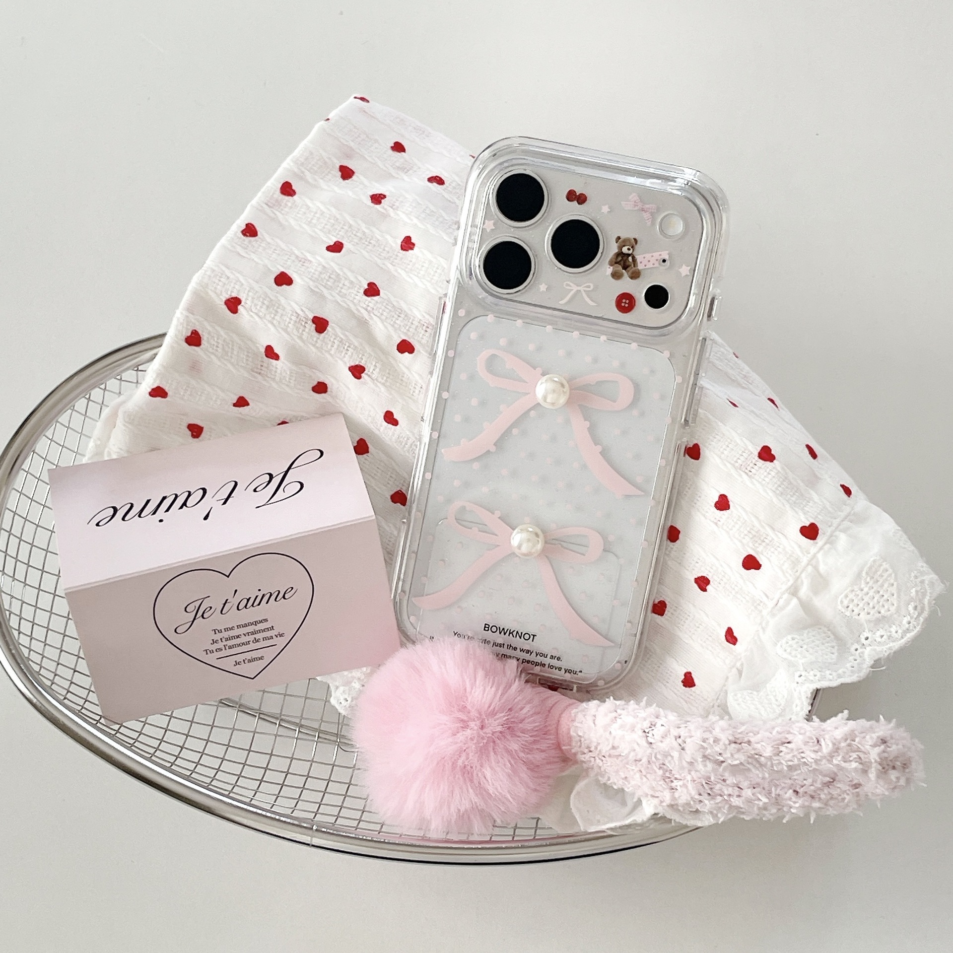 Pink dot bow stereo pearl portable