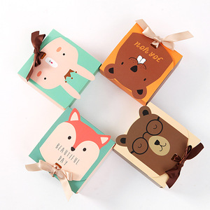 Custom Cartoon Gold Hot Stamping Folding Paper Gift Box Paper Bento Box Candy Paper Box