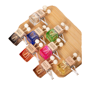 Ambientador Portátil para Auto de Estilo Moderno, Aromaterapia con Aroma a Fresia, Líquido Perfumado con Aroma a Rosa, Lavanda y Océano, Montaje en Rejilla de Ventilación de Vidrio, Vibración - Product Image 2