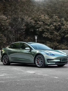 Pellicola Vinilica Autoadesiva in PET Effetto Metallo Liquido Lucido a Specchio per Personalizzazione Carrozzeria <span class=keywords><strong>Auto</strong></span> - Product Image 3