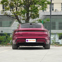 Élégante berline sportive 5 portes 5 places SAIC Shangjie Z7 100% électrique