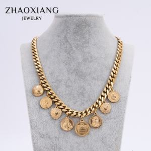 Collier ras du cou épais cubain pour femme, avec pendentif pièce de monnaie sculptée vintage, bijoux - Product Image 4