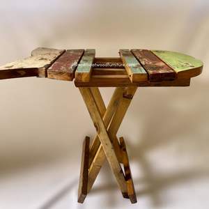 Découvrez le charme rustique avec cette table pliante d'extérieur en teck multicolore, de 120x70x78 CM, idéale pour les sorties de pêche en camping. - Product Image 4