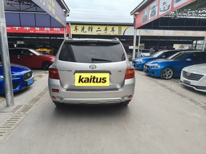 Toyota Highlander 2011 3.5L à quatre roues motrices, 7 places, <span class=keywords><strong>voiture</strong></span> d'<span class=keywords><strong>occasion</strong></span> <span class=keywords><strong>haut</strong></span> <span class=keywords><strong>de</strong></span> <span class=keywords><strong>gamme</strong></span> - Product Image 3