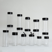 Prêt à expédier 154 pack ensemble de récipients à épices en plastique 8oz 240ml bocaux transparents avec bouchons shaker pour emballage de sel de poivre
