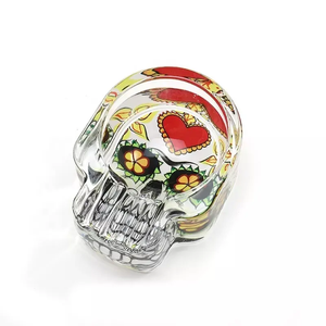 Commercio all'ingrosso 2025 Logo personalizzato manuale posacenere sigaretta Vintage Stand a buon mercato <span class=keywords><strong>per</strong></span> <span class=keywords><strong>filtri</strong></span> dello schermo <span class=keywords><strong>per</strong></span> 71 vacanza - Product Image 5