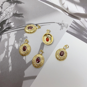 Mặt Dây Chuyền Đá Quý Màu Đỏ Cổ Điển Phụ Kiện Trang Sức Pha Lê <span class=keywords><strong>Zircon</strong></span> Mạ Vàng Đồng Thau Mặt Dây Chuyền Vòng Cổ - Product Image 4