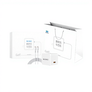 Chargeur rapide 30W PD3.1 Type-C (version boîte cadeau) avec protection ignifuge et anti-chute pour écouteurs, montres et plus encore - Product Image 1