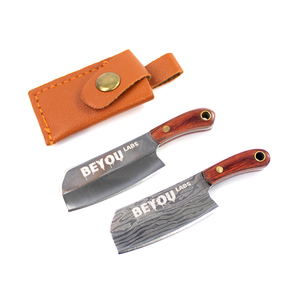 Porte-clés Mini Hache BEIYOU en Acier Inoxydable avec Manche en Bois, Pendentif Vintage - Product Image 3