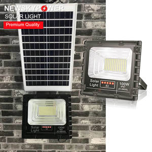 Meilleure vente projecteur solaire IP67 étanche 10-15 heures de fonctionnement 5 mètres de longueur de câble idéal pour les événements de chantiers de construction - Product Image 6