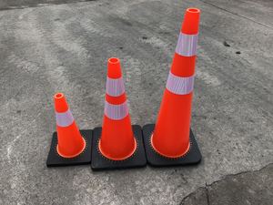 12 אינץ 'פלואורסנטי תפוז pvc קונוסים שלט בטיחות תנועה קטן עבור כביש גמיש עם בסיס שחור עמיד - Product Image 3