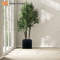 Jardinière carrée moderne en fibre de verre de 24 pouces, noire, écologique, style hôtelier américain, capacité personnalisable, pot de fleurs en gros