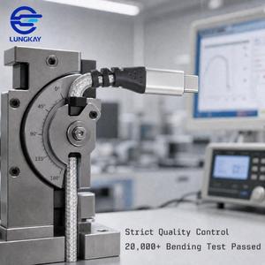 Câble USB-C blindé LUNG KAY OEM ODM à 90 degrés, 10 Gbit/s, 100 W PD, 5 A, charge rapide, pour Meta <span class=keywords><strong>Quest</strong></span> 3 2 SteamVR SSD CNC - Product Image 2