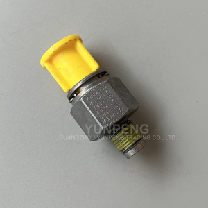 ข้อต่อท่อระบายความร้อนน้ำมันเครื่อง 4800267AA สำหรับ Dodge Chrysler Town and Country ปี 2005-2021 - Product Image 2
