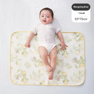 Cambiador de bebé con patrón de dibujos animados de algodón, accesorio de viaje portátil, lavable, fresco y transpirable, para recién nacidos hasta los 3 años - Product Image 4