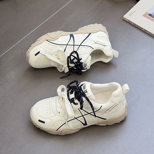 Nouvelles chaussures de sport brodées pour femme, collection Printemps 2026, à semelle épaisse et rehaussée, décontractées, à semelle souple, pour activités sportives - Product Image 3