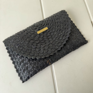 Pochette en paille élégante pour dames Sac Bali Produits personnalisés faits à la main d'Indonésie Sacs en paille en gros - Product Image 5
