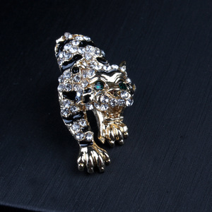 พบกับ2023รายสัปดาห์สร้อยคอฮิปฮอปชุบทองเพทายปกคลุมด้วยเสือดาวสร้อยคอชุดสร้อยข้อมือต่างหู - Product Image 3