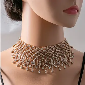 Europe And The United States High-grade Rhinestone Fashion Jewelry Necklace New Personality Mesh Hollowed-out Collar Female