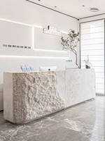 Comptoir de réception de luxe en marbre travertin beige naturel italien pour hôtel, salon ou bureau