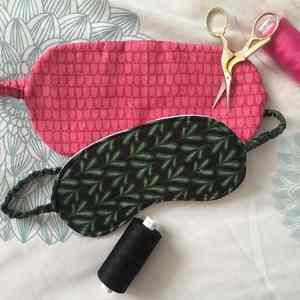 Regalo de Yoga, Spa, Relajación, Antifaz para Dormir Personalizado, Antifaz para Dormir como Regalo, Regalo para Damas de Honor, Antifaz con Logotipo Personalizado, Regalo Navideño - Product Image 1