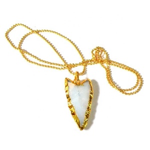 Collar de punta de flecha de diseño Premium, de calidad estándar gargantilla de punta de flecha, compra a la moda - Product Image 1