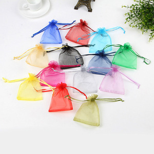 7x9 9x12 <span class=keywords><strong>10x15</strong></span> 13x18cm Luxe Pas Cher Prix Coloré <span class=keywords><strong>Organza</strong></span> Cadeau Sacs Cordon Bonbons Bijoux Emballage Sac Avec Logo Personnalisé - Product Image 1