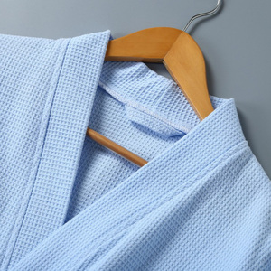 Basso Moq personalizzato ricamo logo Hotel di lusso in <span class=keywords><strong>cotone</strong></span> Waffle <span class=keywords><strong>accappatoio</strong></span> da <span class=keywords><strong>uomo</strong></span> e da donna per adulti <span class=keywords><strong>accappatoio</strong></span> stile Kimono SPA - Product Image 4