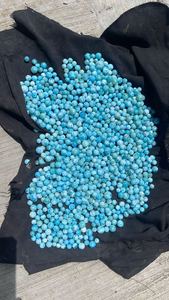 Perles rondes en Larimar dominicain 100% naturel de la marque Kove |   7-16 mm |   Perles de pierres précieuses en gros pour la fabrication de bijoux de Barahona - Product Image 3