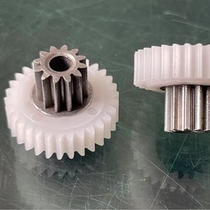 Engranajes de Nylon POM Shunjie, Módulo Pequeño, Piezas de Motor con Engranajes de Precisión, Hechas a Medida para Equipos de Transporte Ferroviario - Product Image 1