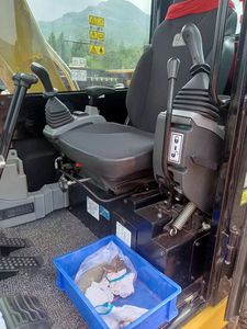 Mini pelle hydraulique sur chenilles CAT307E d'occasion, 7t, importée du Japon, équipement de construction, accessoire tarière - Product Image 4