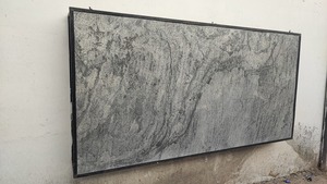 Paneles de Revestimiento de Piedra Delgada en Chapa de Pizarra Gris Plateado Claro, Acabado Texturizado Natural, Moderno, Duradero, Ecológico, para Interiores y Exteriores - Product Image 5