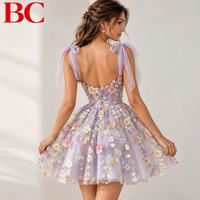 Gaun Mini Tulle Aplikasi Bunga 3D Wanita, Gaun Prom Jaring Bordir Bunga Tanpa Punggung, Elegan Custom