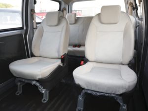 LIVRAISON GRATUITE 2019 Nissan <span class=keywords><strong>NV200</strong></span> Compact Cargo DISPONIBLE pour EXPÉDITION Voiture d'occasion - Product Image 5