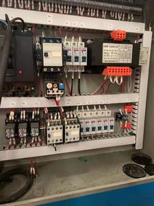 Venta caliente de segunda mano Guangzhou <span class=keywords><strong>Beili</strong></span> 125 toneladas 4 metros máquina dobladora hidráulica Rotura de prensa de chapa - Product Image 4