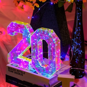 25CM Holographique DIY 3D Magique Lumineux LED Lettre Numéro pour Noël Anniversaire Festif Décoratif Autre Partie Fournisseur - Product Image 3