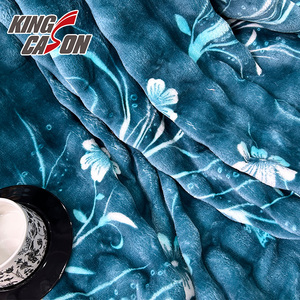 Tissu en flanelle bulle colorée Kingcason, 100 % polyester, doux pour la peau, chaud et confortable, personnalisable en usine pour vêtements - Product Image 4