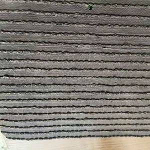 <span class=keywords><strong>Rouleau</strong></span> de gazon artificiel imperméable pour terrains de pickleball en plein air, gymnases et terrains de jeux - Revêtement de sol sportif personnalisable en PP+PE - Product Image 4