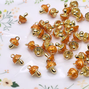 9x 15mm合金チャームドングリ3Dドングリチャーム3Dパインナッツドングリペンダントチャームジュエリー作りDIY - Product Image 5